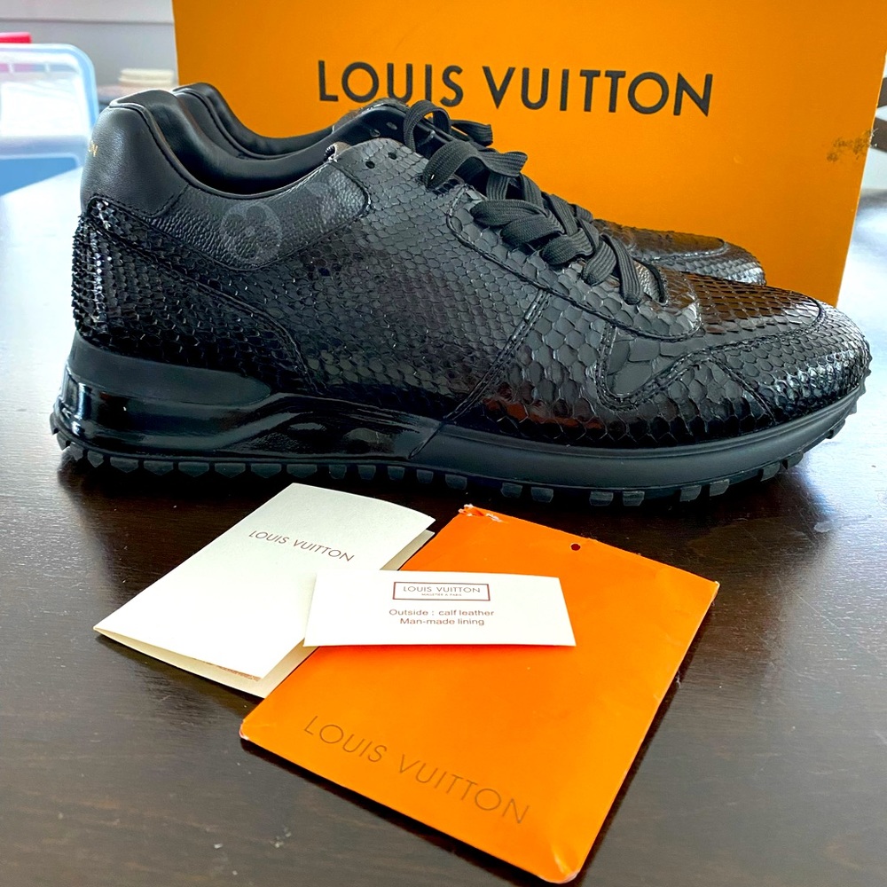 Louis Vuitton Mens Runway Sneakers